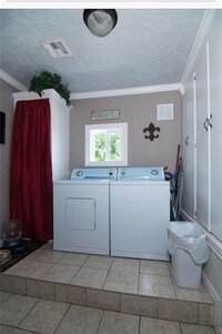 1211 Dakota St photo'