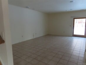 71 Railroad Ave in Montgomery, NY - Building Photo - Building Photo