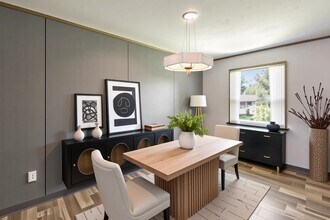 1721 Main St in Danbury, TX - Foto de edificio - Building Photo