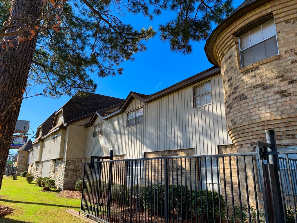 Westchester Square Monroe, LA Apartments