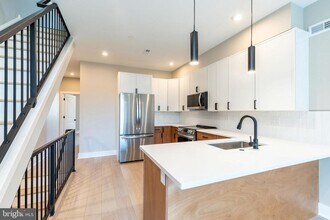 2048 N 3rd St in Philadelphia, PA - Building Photo - Building Photo
