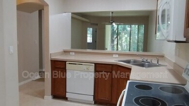 1837 Hammocks Ave in Lutz, FL - Building Photo - Building Photo