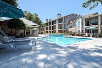 Town Center Crossing in Kingwood, TX - Building Photo - Building Photo