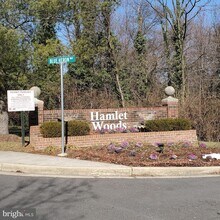 4429 Blue Heron Way in Bladensburg, MD - Foto de edificio - Building Photo