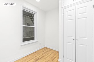 53 W 106th St in New York, NY - Building Photo - Building Photo