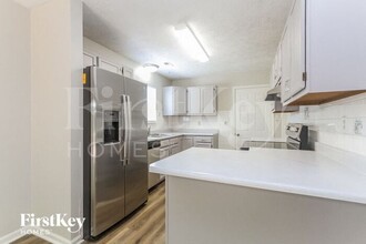 5610 Simmul Ln in Indianapolis, IN - Building Photo - Building Photo