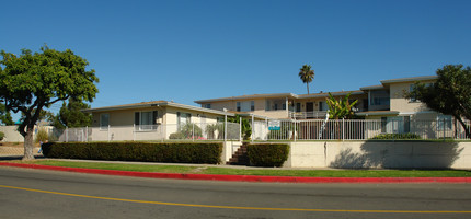 232 S Horne St in Oceanside, CA - Building Photo - Building Photo