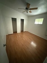 1023 Lyndon St, Unit 2 in Houston, TX - Building Photo - Building Photo