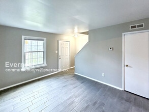 1319 Minefee St in Richmond, VA - Building Photo - Building Photo