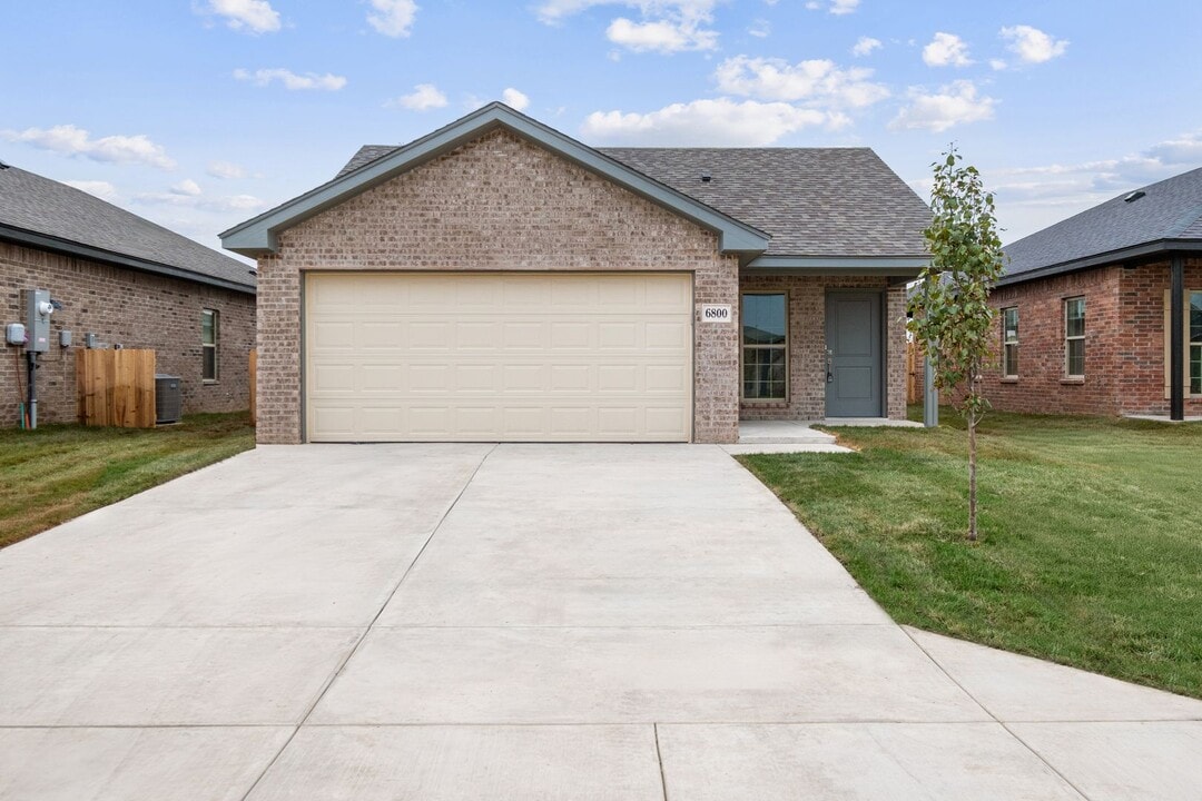 6800 Pepperdine Dr in Amarillo, TX - Building Photo