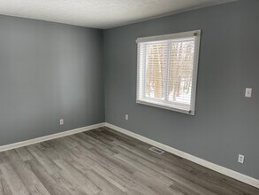 1592 E 236th St in Arcadia, IN - Building Photo - Building Photo