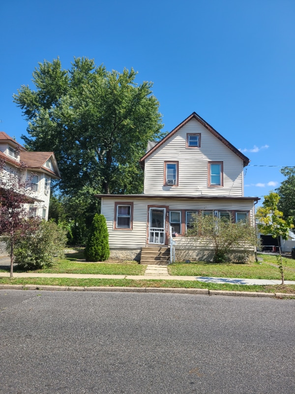219 Virginia Ave