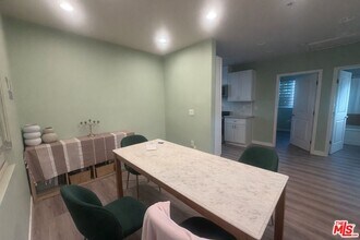 1337 W Olive Ave in Fullerton, CA - Building Photo - Building Photo