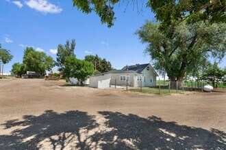 22785 Co Rd 7 in Berthoud, CO - Building Photo - Building Photo