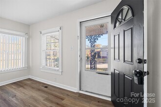 807 N Morris St in Gastonia, NC - Building Photo - Building Photo