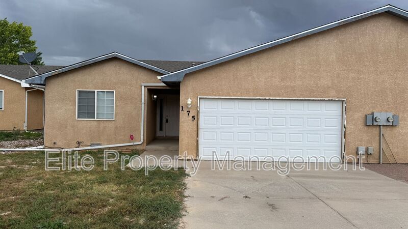 175 S Stardust Ct in Pueblo West, CO - Building Photo