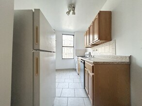 86 Haven Ave in New York, NY - Foto de edificio - Building Photo