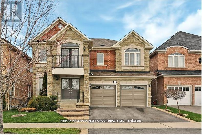 4 Carberry Crescent in Ajax, ON - Building Photo