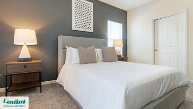 625 E Stassney Ln, Unit 1101 in Austin, TX - Building Photo - Building Photo