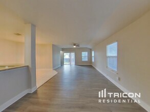 9531 Vallecito Mesa in San Antonio, TX - Building Photo - Building Photo