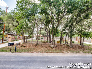 651 Hancock Rd in Canyon Lake, TX - Building Photo - Building Photo