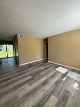 409 Shelby Ave in Radcliff, KY - Building Photo - Building Photo