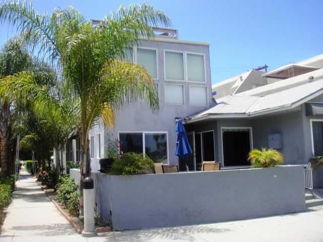 3676-3678 Bayside Walk in San Diego, CA - Building Photo