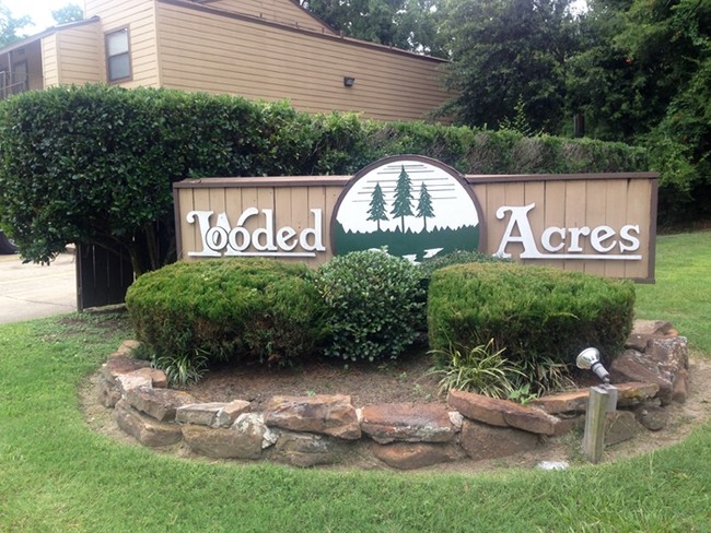 Wood Acres in Lufkin, TX - Foto de edificio - Building Photo