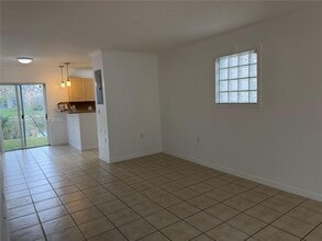 2199 NW 77th Way in Pembroke Pines, FL - Building Photo - Building Photo
