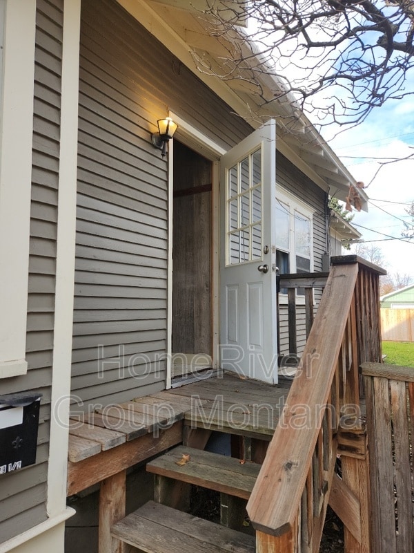 131 1/2 Brooks St in Missoula, MT - Building Photo - Building Photo