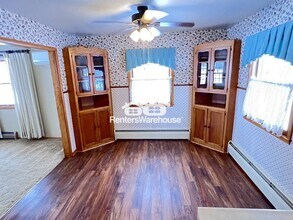 7710 Kalk Rd in Corcoran, MN - Foto de edificio - Building Photo