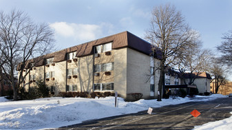 810 E Shady Way Apartments