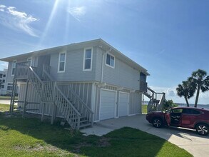 14502 River Beach Dr in Port Charlotte, FL - Building Photo - Building Photo