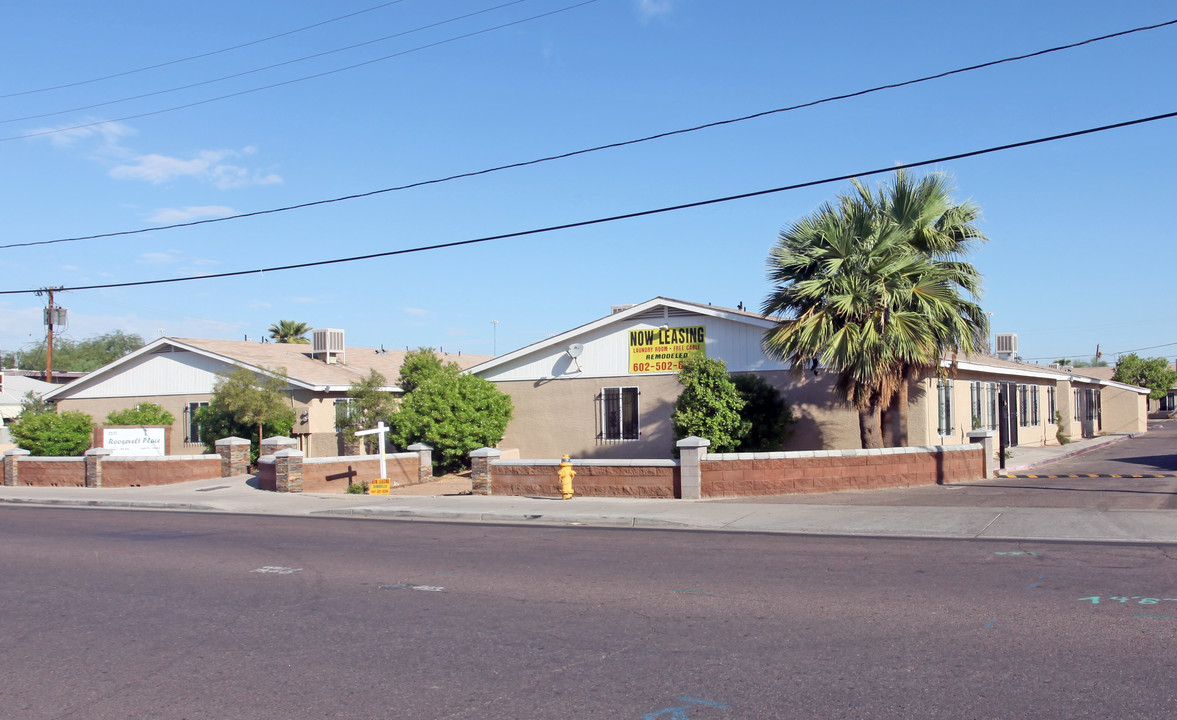 Roosevelt Place in Phoenix, AZ - Foto de edificio