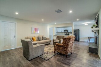 6029 Wormar Ave in Fort Worth, TX - Building Photo - Building Photo