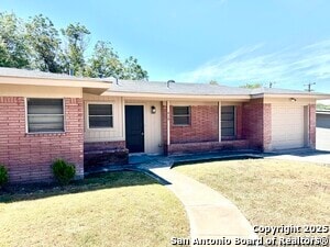 410 Shannon Lee St in San Antonio, TX - Building Photo - Building Photo