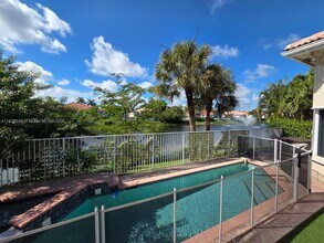 7030 Islegrove Pl in Boca Raton, FL - Building Photo - Building Photo