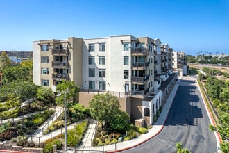 Seacliff in Oceanside, CA - Foto de edificio - Building Photo