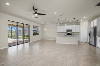 19828 Beverly Park Rd in Estero, FL - Building Photo - Building Photo