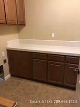 2704 Acapulco Way in Modesto, CA - Building Photo - Building Photo