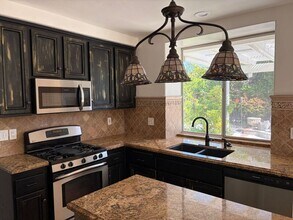 31989 Corte Soledad in Temecula, CA - Building Photo - Building Photo