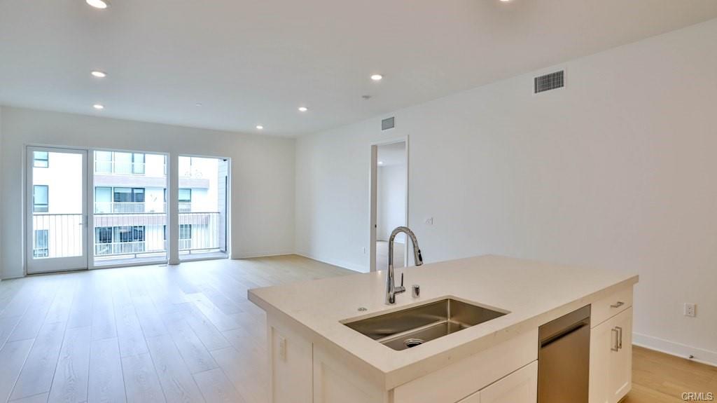2606 Rivington in Irvine, CA - Building Photo