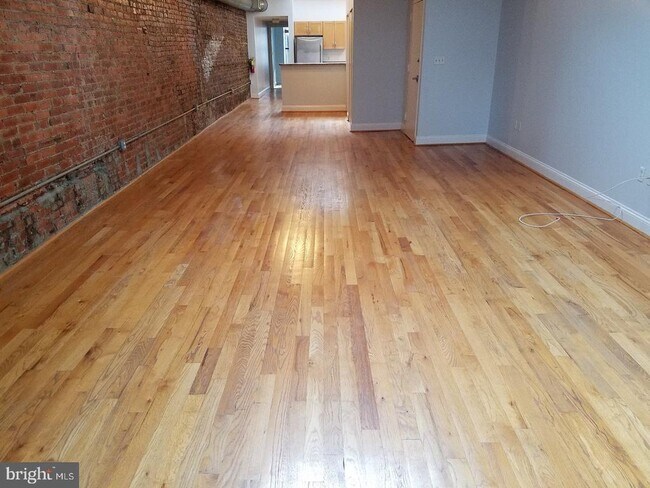 104 S 13th St in Philadelphia, PA - Building Photo - Building Photo