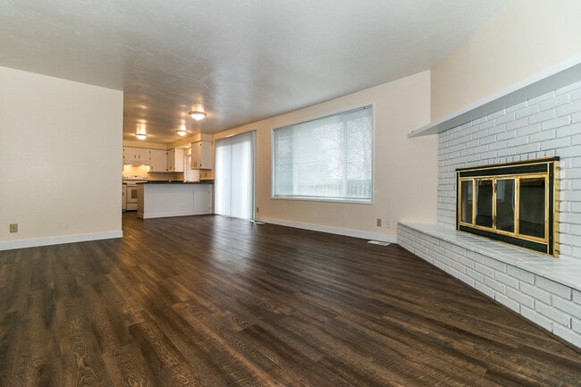 property at 3495 Onyx St