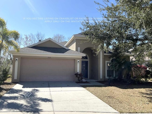 property at 3909 101st Ave E