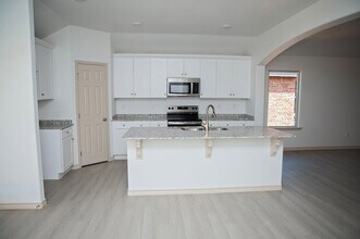 1333 Bajada St in Midland, TX - Building Photo - Building Photo