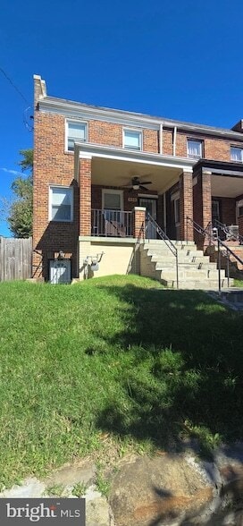 property at 458 Oakwood St SE