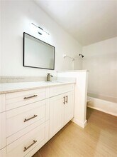 5958 NW 29th Pl in Sunrise, FL - Building Photo - Building Photo