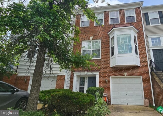 property at 43789 Virginia Manor Terrace