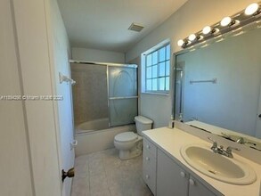 14371 SW 136th Ave in Miami, FL - Building Photo - Building Photo